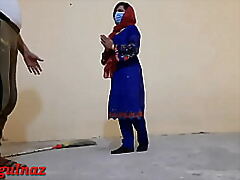 Desi Indian Kamawali gets smashed by boss, Part.1