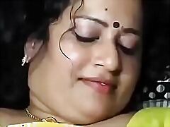 ill-favoured aunty  mark-up close to neighbour sob sister more chennai having lustful body