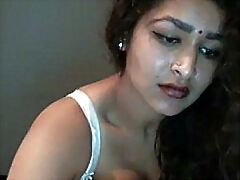 Desi Bhabi Plays all round you exposed in the matter of Lace-work web cam - Maya